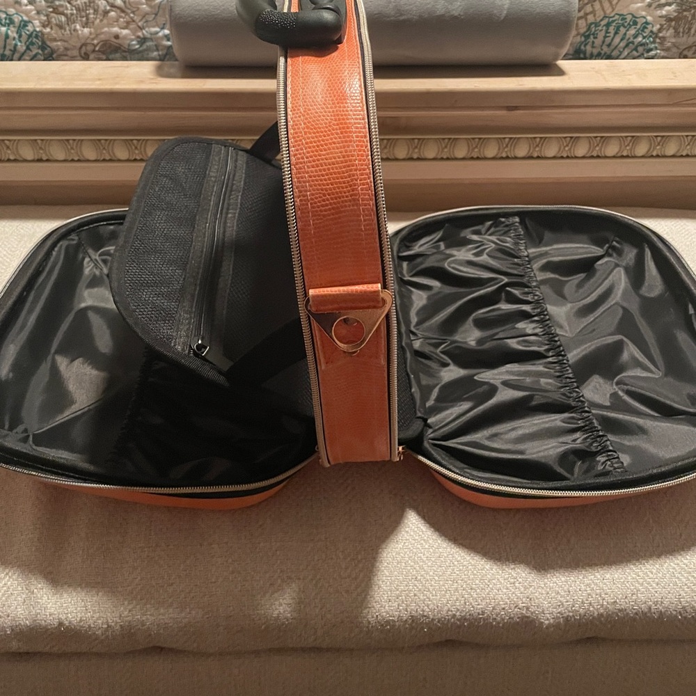 Young living Beauty bag